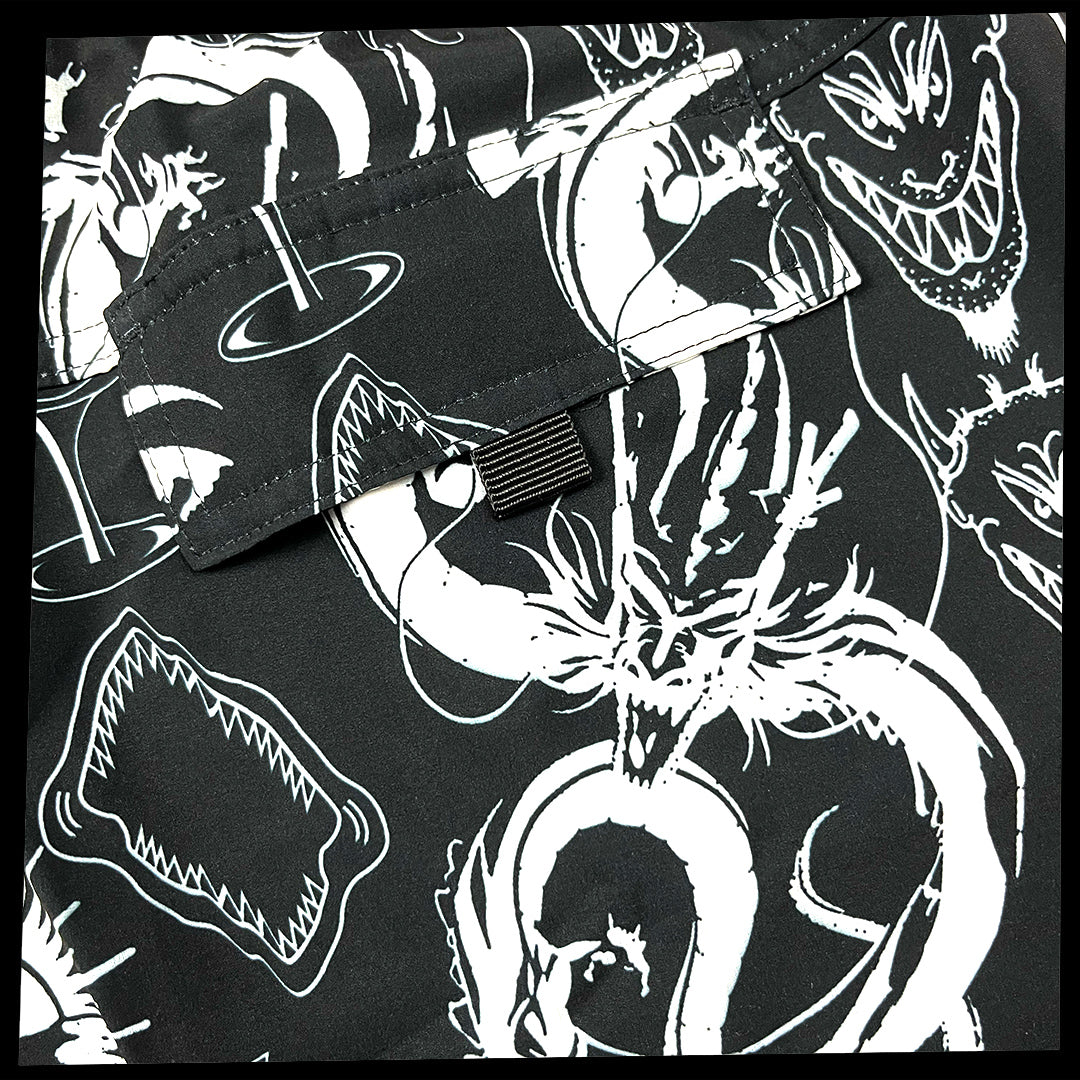 PARANOID Short (Black)