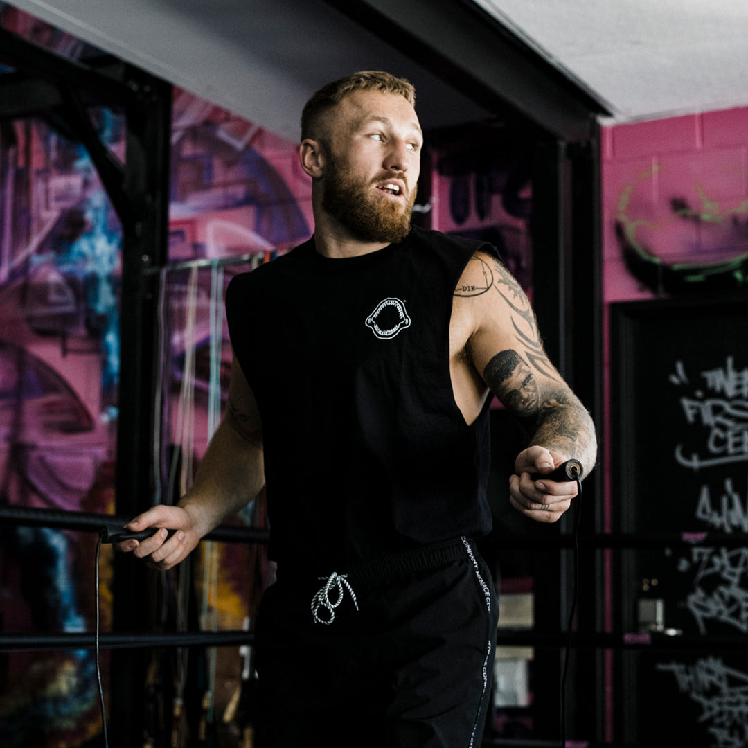 Street Shark Tank (Blk)